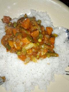 A picture of Dambun shinkafa + Vegetable Soup.