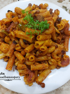 عکسی از دستور ماکارونی با عدس 🍝(بدون گوشت)
