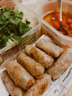 Hình của món Bún nem.
