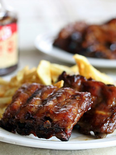 Una foto de Costillas a la barbacoa