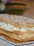 Milhojas de crema pastelera y nata 