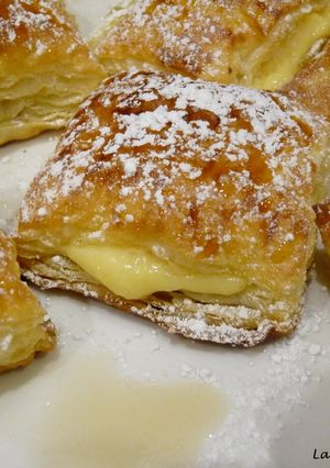 Una foto de Miguelitos de crema