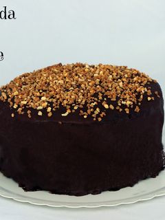Una foto de Tarta helada de vainilla y chocolate