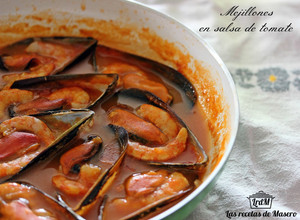 Una foto de Mejillones en salsa de tomate