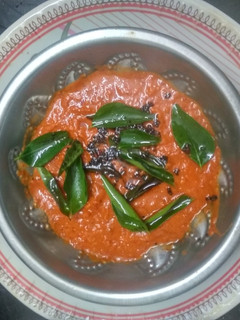 காரச்சட்னி (Kaara chutney recipe in tamil) செய்முறை முக்கிய புகைப்படம்