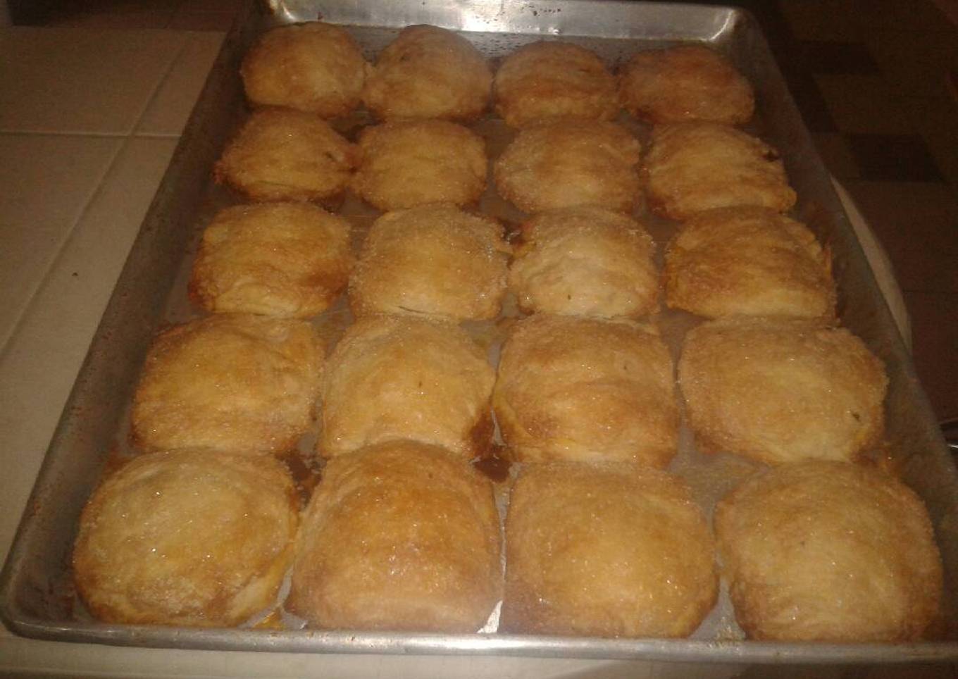 Pastelitos hojaldreados de carne