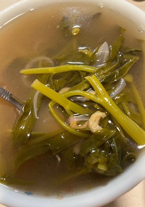 Hình của món Canh rau muống me.