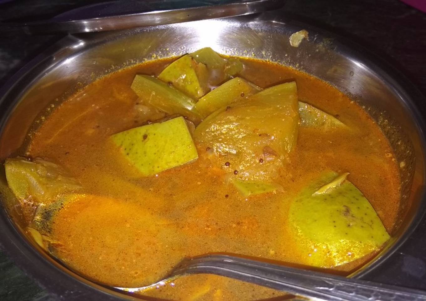 Raw mango curry