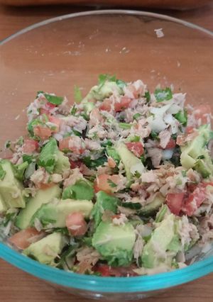Una foto de Ceviche de atún