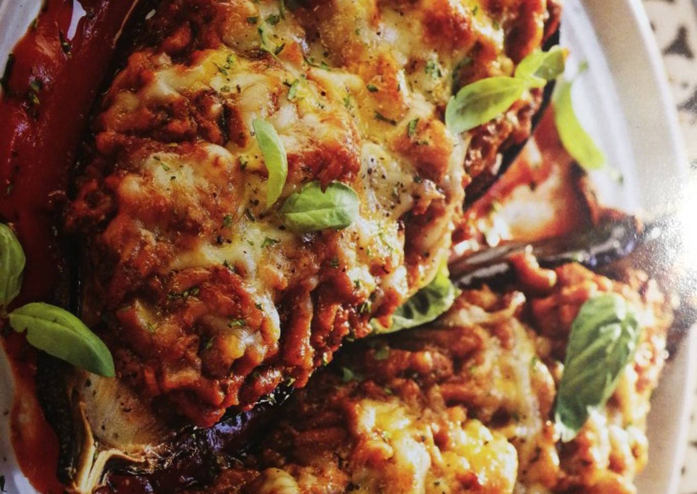 Berenjenas gratinadas rellenas de carne
