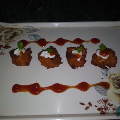 A picture of Kaddu ke pakode.