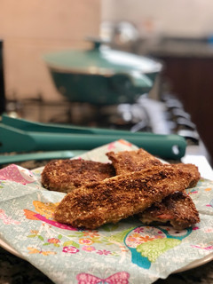 Una foto de Milanesas de berenjena rellenas