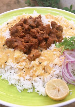 A picture of Mutton Lehsunni Masala Boti.