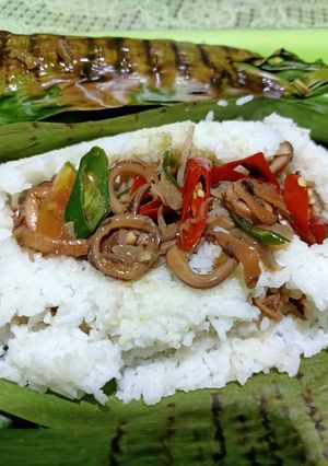 Foto resep Nasi uduk bakar cumi asin