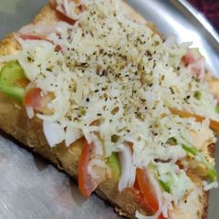 Bread pizza A picture of Bread pizza.