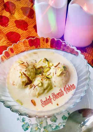 A picture of Rasmalai.
