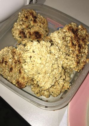 Una foto de GALLETAS DE AVENA SALADAS VEGANAS❤️