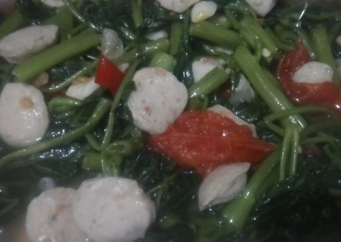 Resep Tumis Kangkung Bakso Oleh Devi Riniawati Cookpad