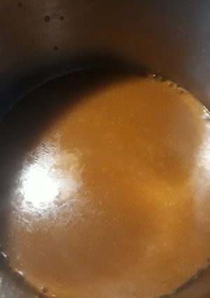 A picture of Espagnole Sauce.