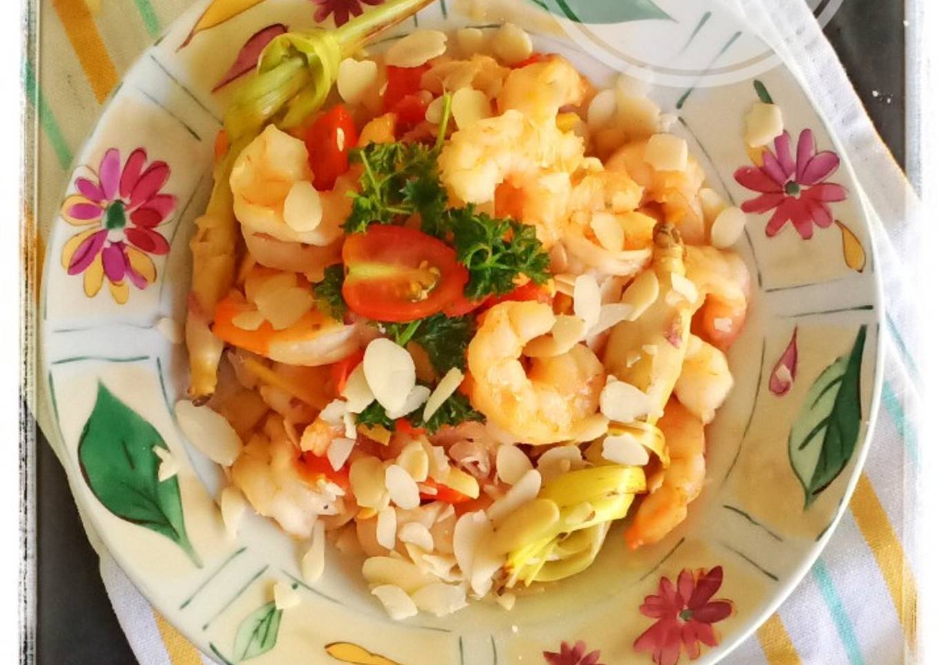 Tumis Udang Almond