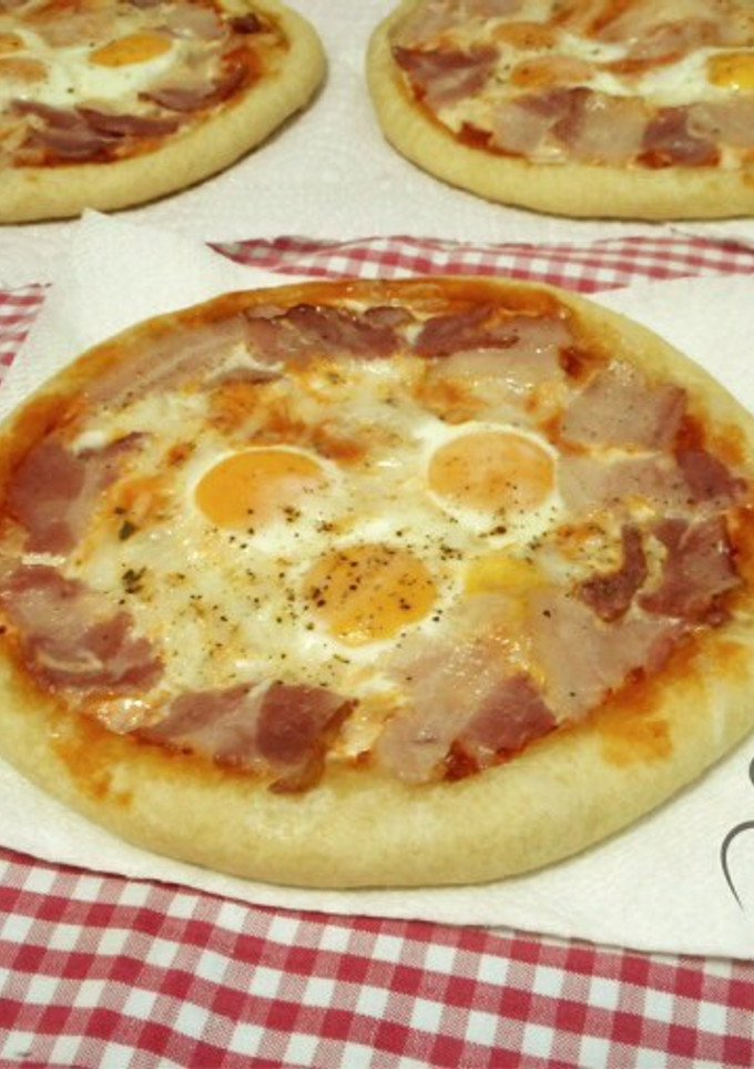 Una foto de Mini pizzas rápidas 
