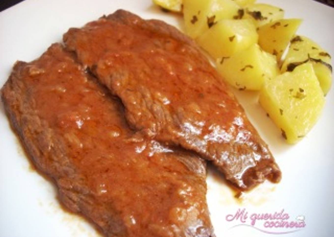 Filetes con salsa de cerveza al pimentón 