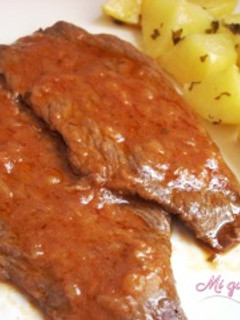Una foto de Filetes con salsa de cerveza al pimentón
