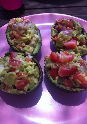 Una foto de Ensalada de aguacate en carroza