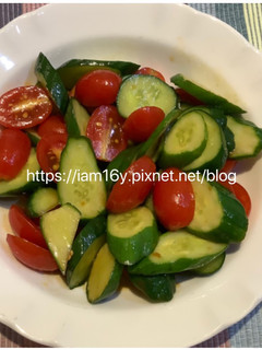 【上菜不用十分鐘】韓式辣醬蔬果沙拉 的食譜成品照片