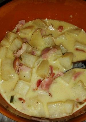 A picture of Potato Ham Soup.