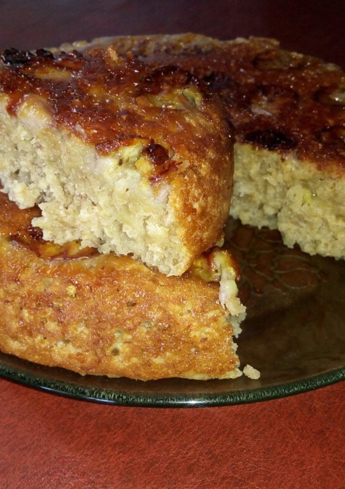Una foto de Torta húmeda de banana y avena