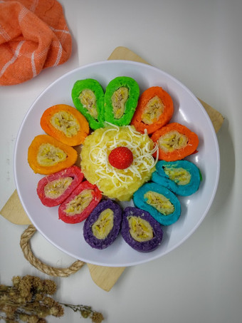 Anti Ribet, Membuat Es Pisang Pelangi Vla Tape Singkong Sederhana Dan Enak