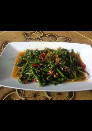 Foto resep Tumis kangkung muantap 👍