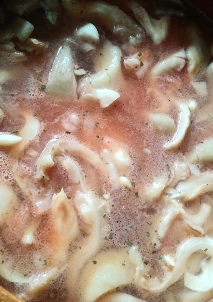 Una foto de Sopa de setas 🍄🍄