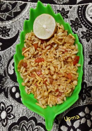 A picture of Bhelpuri Chat.