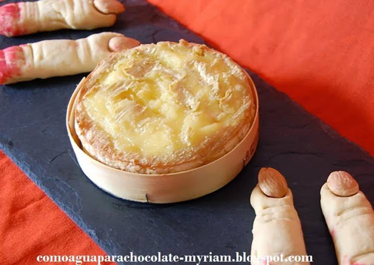 Dedos de bruja con queso camembert