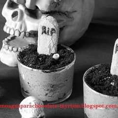 Foto principal de Tumbas Halloween de mousse de choco