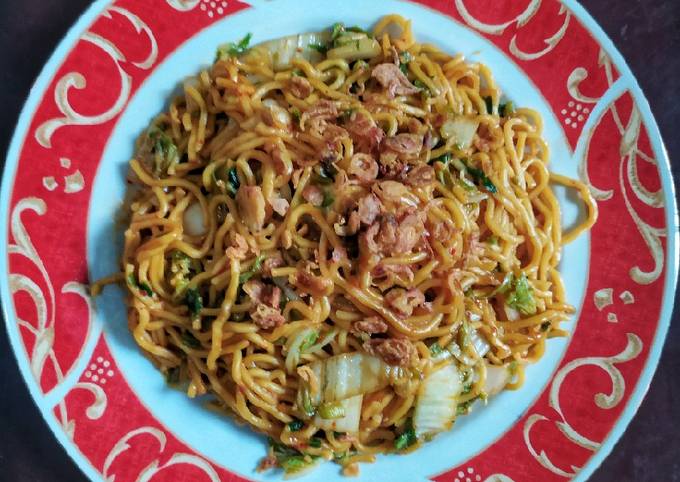 Mie Goreng Sawi Putih (versi bumbu dasar)