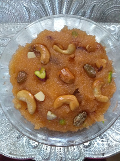 ரவா கேசரி செய்முறை முக்கிய புகைப்படம்