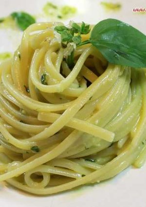 Una foto de Pasta al pesto genovés