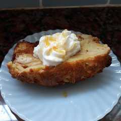 A picture of Budín de pan con caramelo.