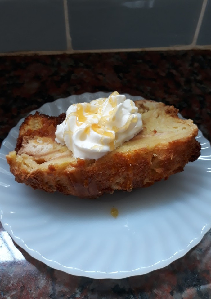 Una foto de Budín de pan con caramelo