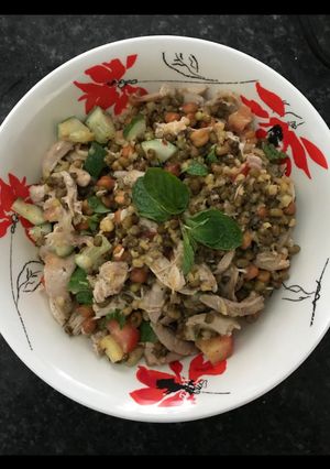 A picture of Chickpeas Chicken Salad.