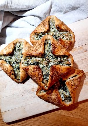 Une photo de Feuilletés aux blettes et à la brousse
