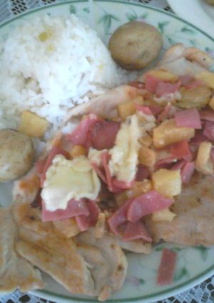 Una foto de Pechuga hawaiana