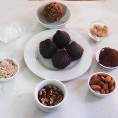 Chocolate modaks A picture of Chocolate modaks.