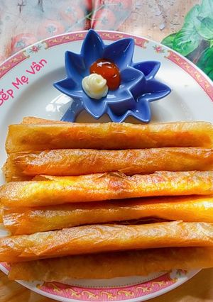 Hình của món Chả giò que tôm thịt.