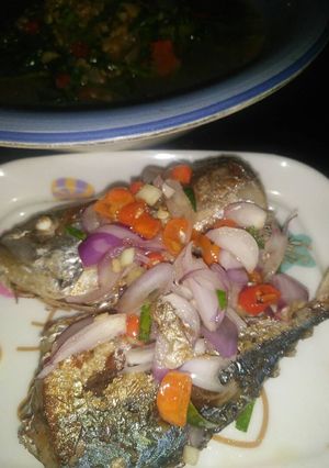 Foto resep Ikan Kembung Sambal Matah