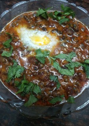 A picture of Daal Makhhani (Jain/regular).