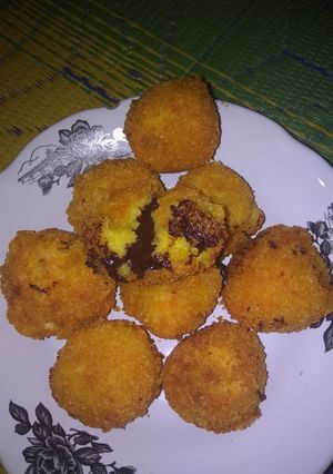 Foto resep Yellow Sweet poteto ball bread crums with chocolatos